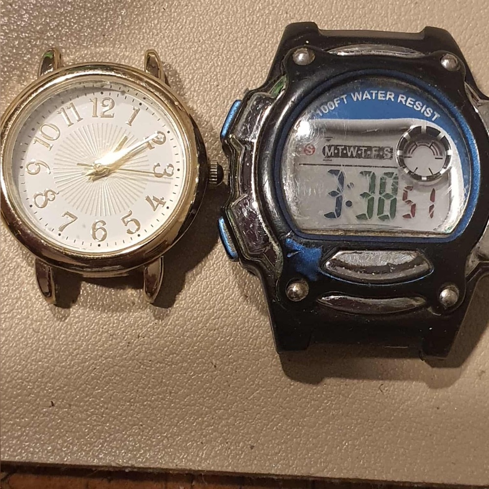 🦋10/$20🦋 Lot or 2 Unbranded Women's Watches #2